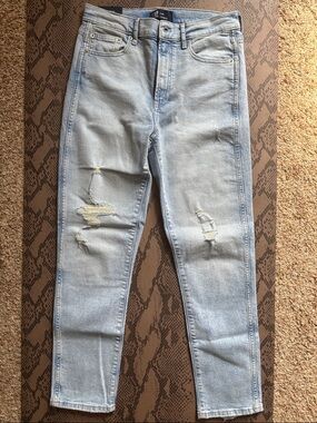 GAP Light Blue Distressed Cigarette Jeans